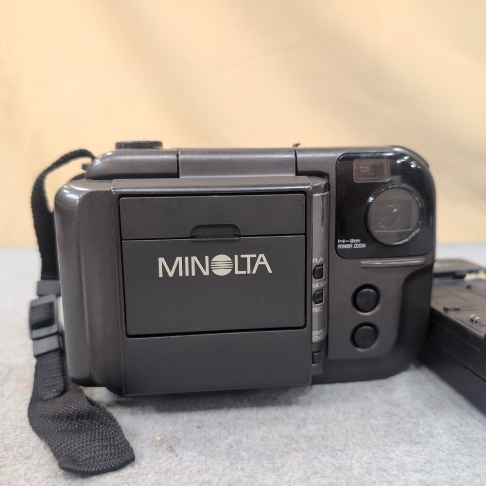 Minolta Master C-513 Compact VHS Camcorder VTU-500 Tuner Charger Manual Bundle - Picture 5 of 12